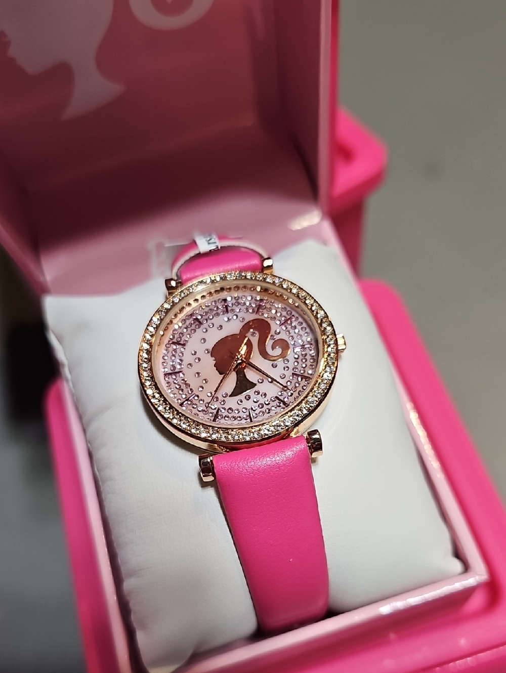 Barbie Gem Silhouette Quartz Analog Pink Womens Watch With Gift Box - Picture 2 of 7